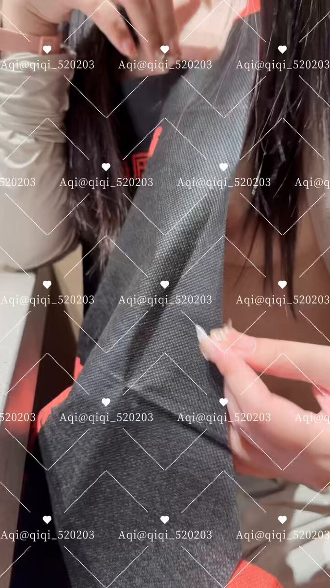 Beauty Finger-Playing Wet Stockings and Perky Butt, Pulling Them to Expose a Pink Pussy