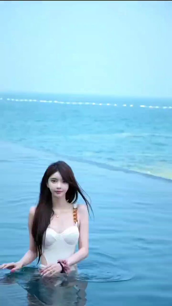 #ShanghaiHard5 💜 온라인 인플루언서, 순수하고 매혹적인 여자친구 💜 170cm/2005년생/D컵, 85kg 💜 곡선미 넘치는 날씬한 다리, 복숭아 모양 엉...