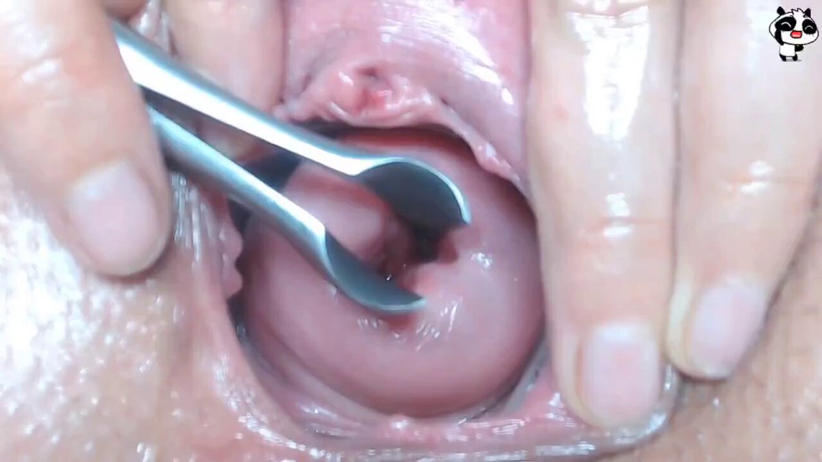 鸭嘴钳撑开嫩逼内窥超近距离！粉嫩阴道壁一览无余