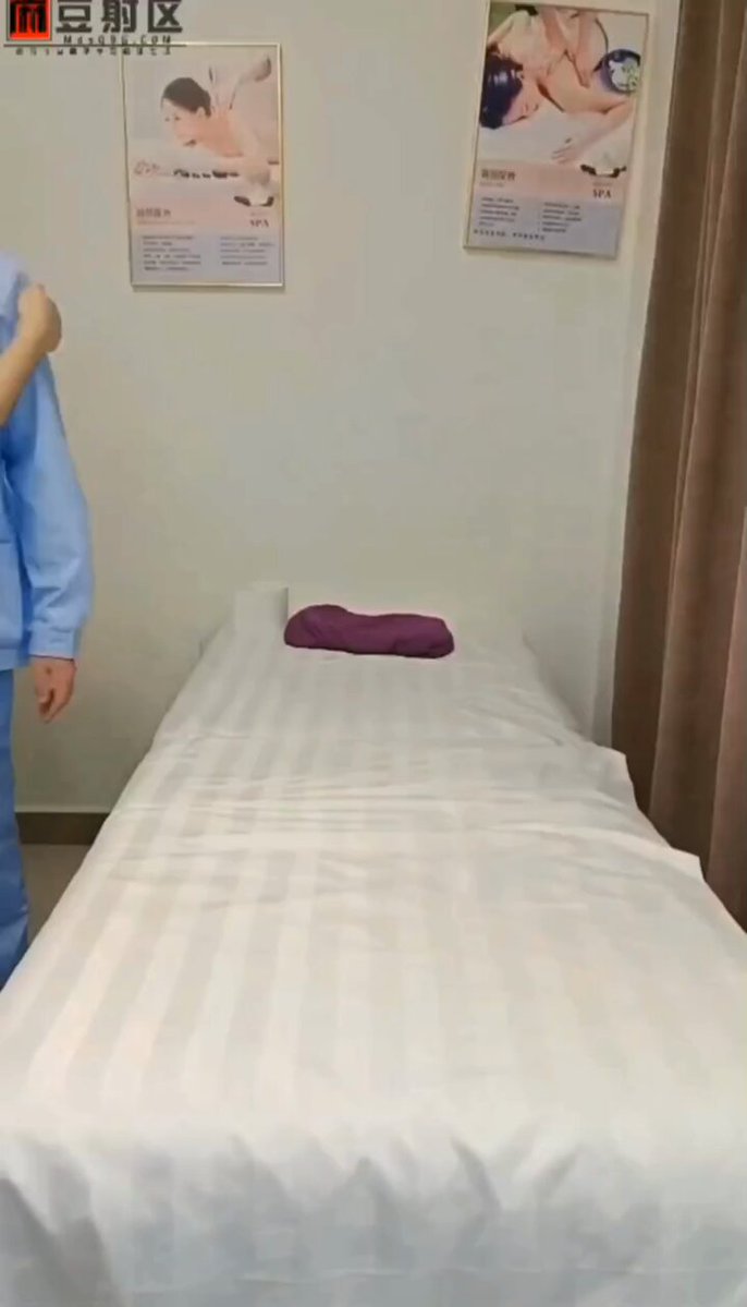 Sexy Masseuse in Black Stockings Tempts with Massage! Straddling and Vigorously Rubbing a Cock — Super Intense