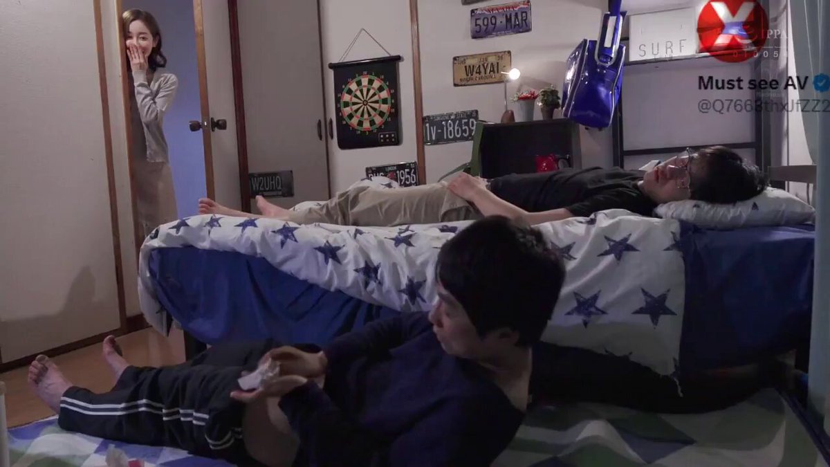 JUQ-382    篠田ゆう    Yu Shinoda 
 "这是阔别已久的合作了吗？那个腰上的💦真刺激哦！" 