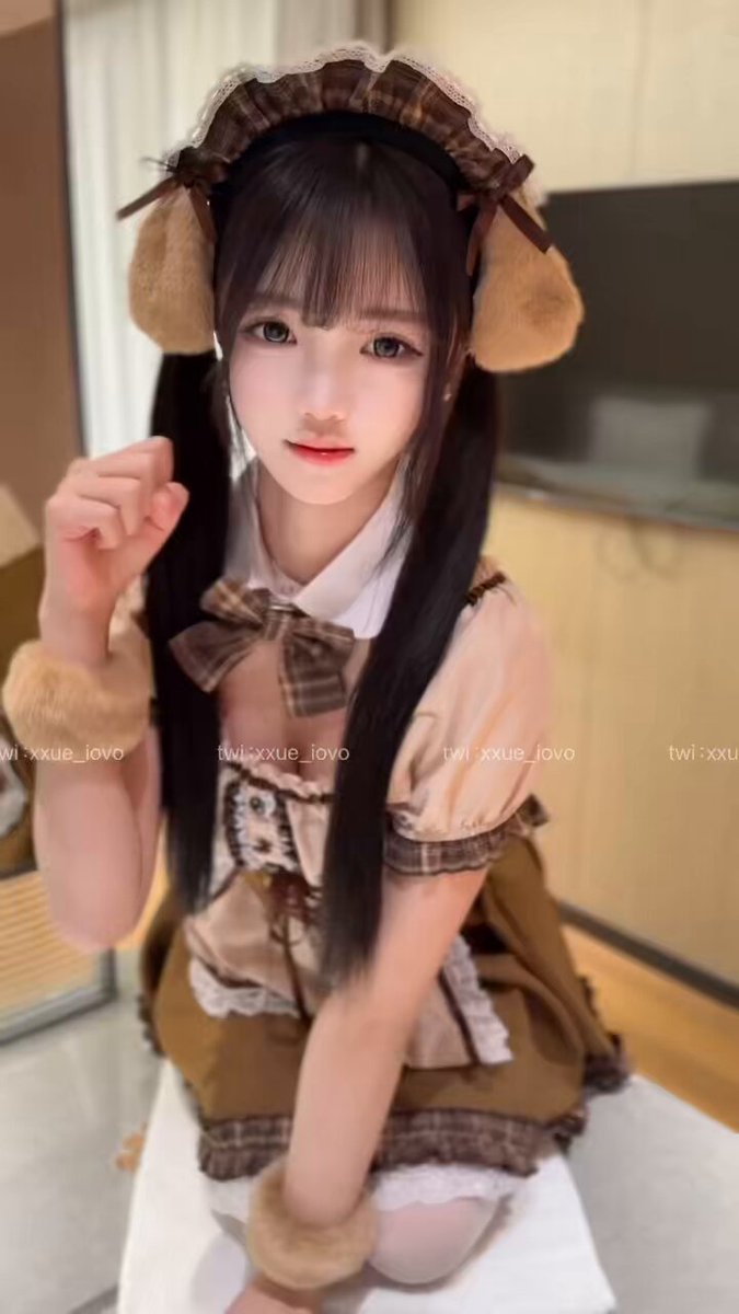 Cute Panda-Ear Maid Teasing Solo Masturbation Show! Twin-Tail Loli's Perky Butt Shakes to Orgasm and Squirting