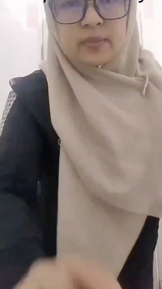 Headscarf Glasses Mature Woman Undresses, Reveals Big Belly, Plays with Cock and Gives an Intense Blowjob!