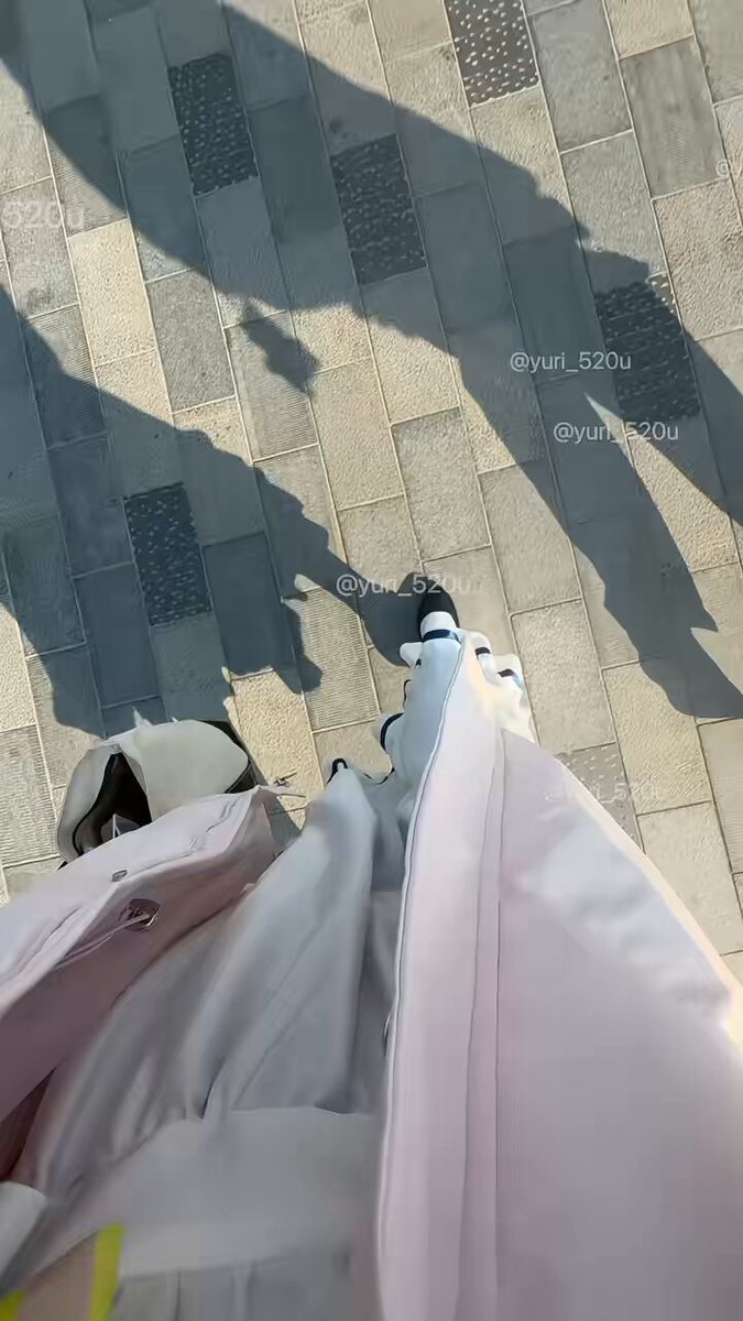 yuri酱的约会日记💗
迪士尼！ 