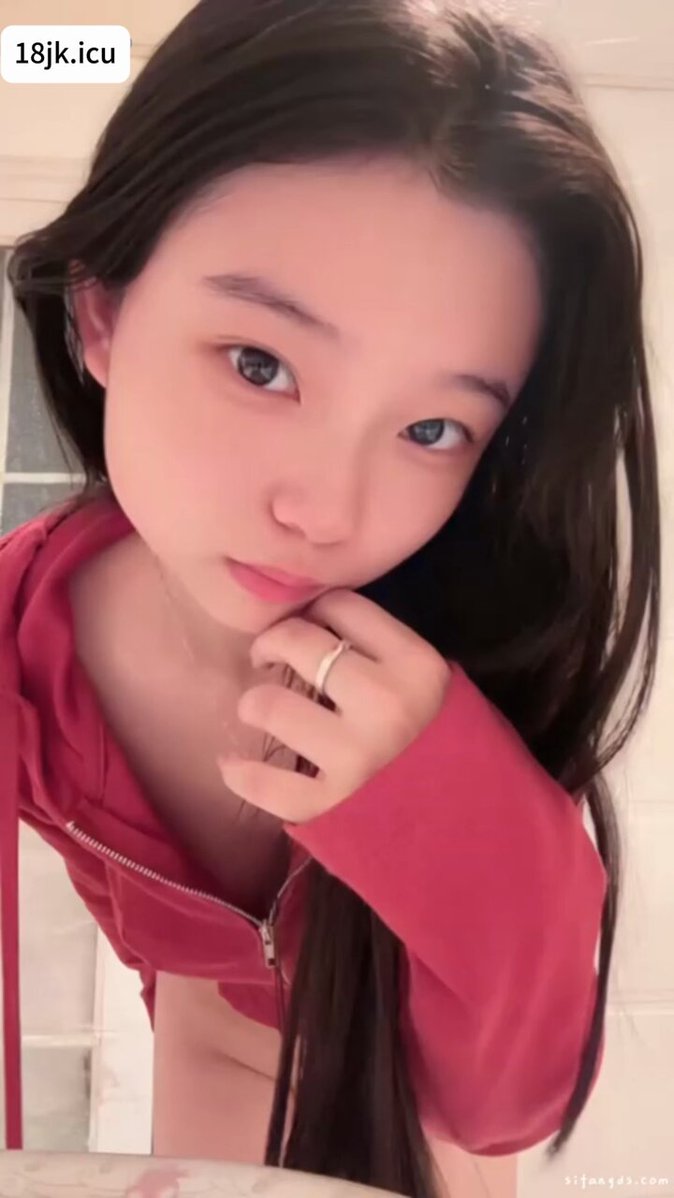 chudai💦
#萝莉   #裸舞   #反差   
#同城附近私信可月 