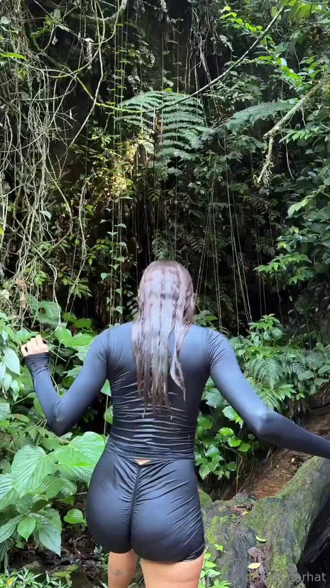 Chudai...💦💦💦
#nsfw #sex #porn #naked #nudes #squirt #pussy #goon 