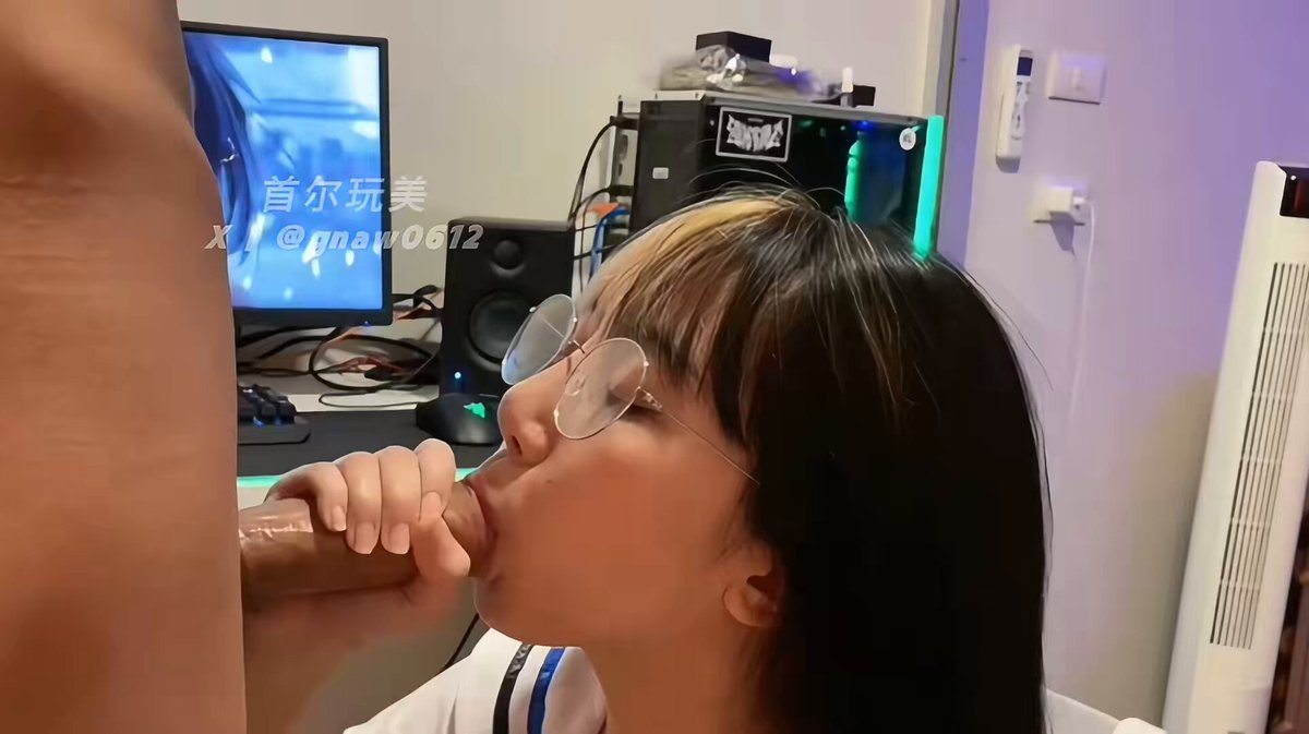 Glasses Girl in Sailor Uniform Gives Blowjob, Licks Cock! Perky Butt on Computer Chair Groped to Orgasm