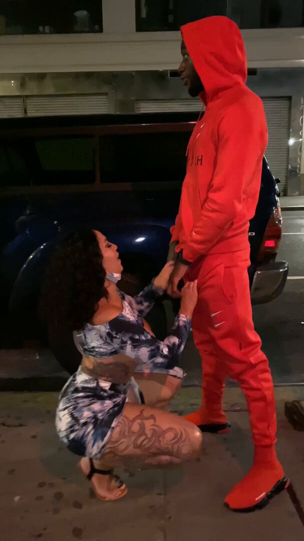 Chudai..💦💦💦
#nsfw #sex #porn #naked #nudes #henatai #squirt #anal #holes #destroyed 