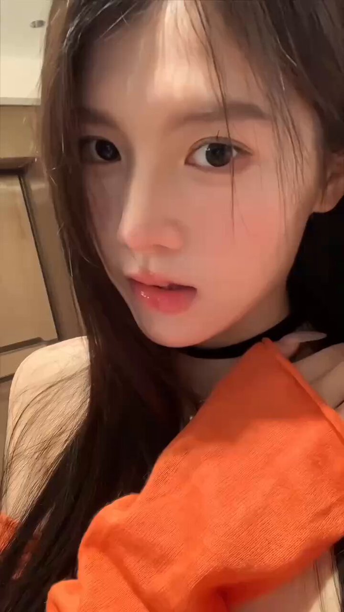 竹心推荐💕 坐标📍：#南京170-C-06年G 圈外短暂  ⚠️真实资料 笔记禁外传 •      真实06 170C • 新加坡ABC  留学生真实06• 四年 海外生活经历🐧 383...