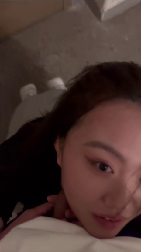 和