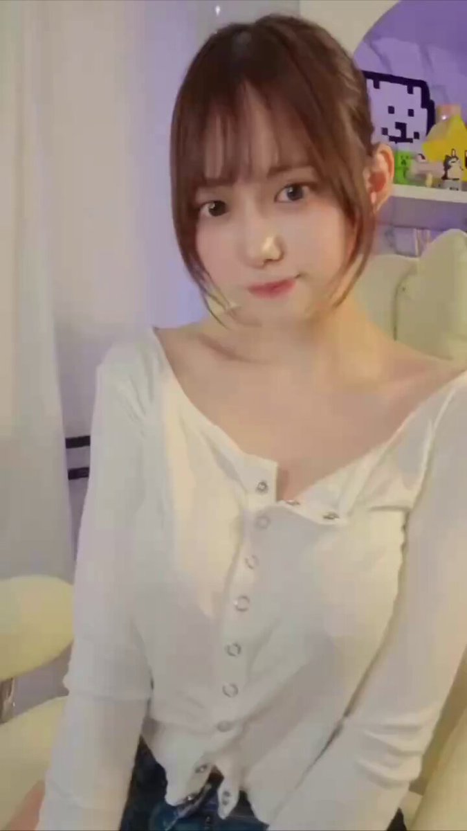 Den heteste nettsamfunnsplattformen, YoYo Lolita, samler all slags sjeldent innhold fra hele internett: En stor mengde innhold som ikke k...