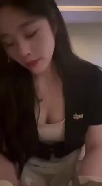 白天服务于人民，晚上还得加班服务...
宝贝要不要来找我抓个龙筋？🤭 