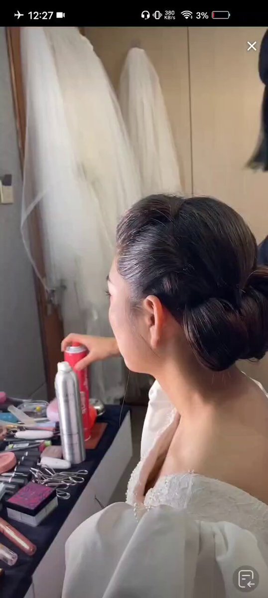 摄影师拿新娘打窝 