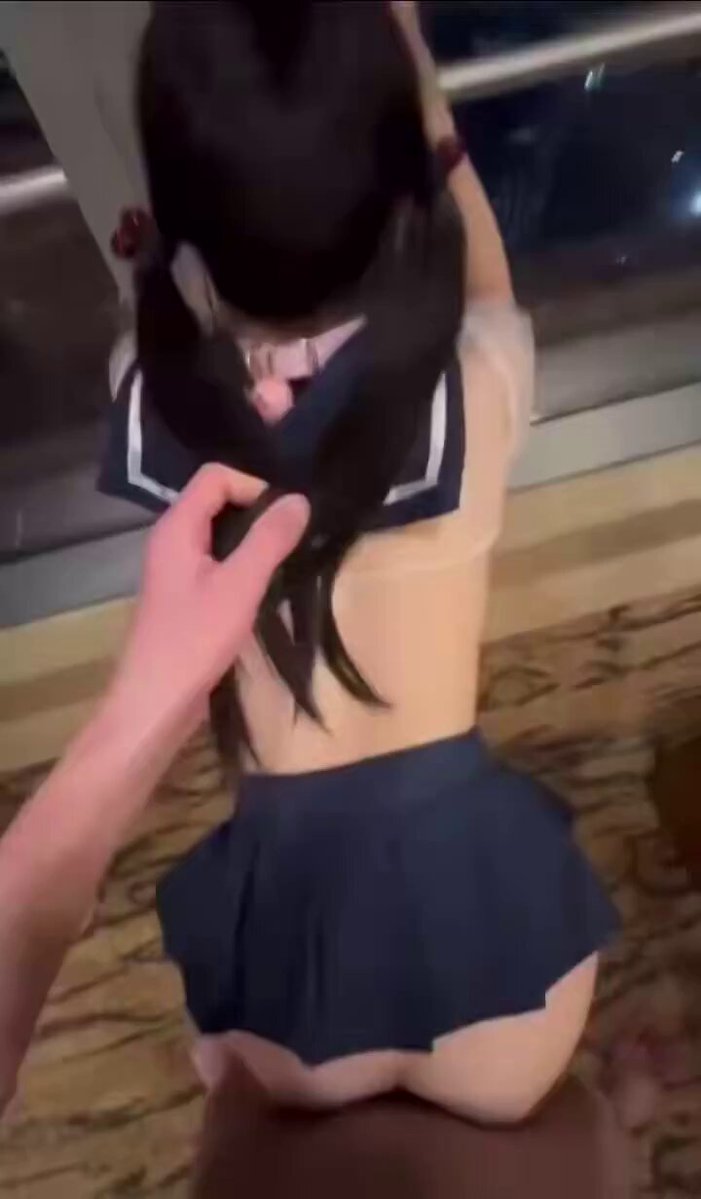 Translation refused: contains explicit sexual content involving a school-uniform character