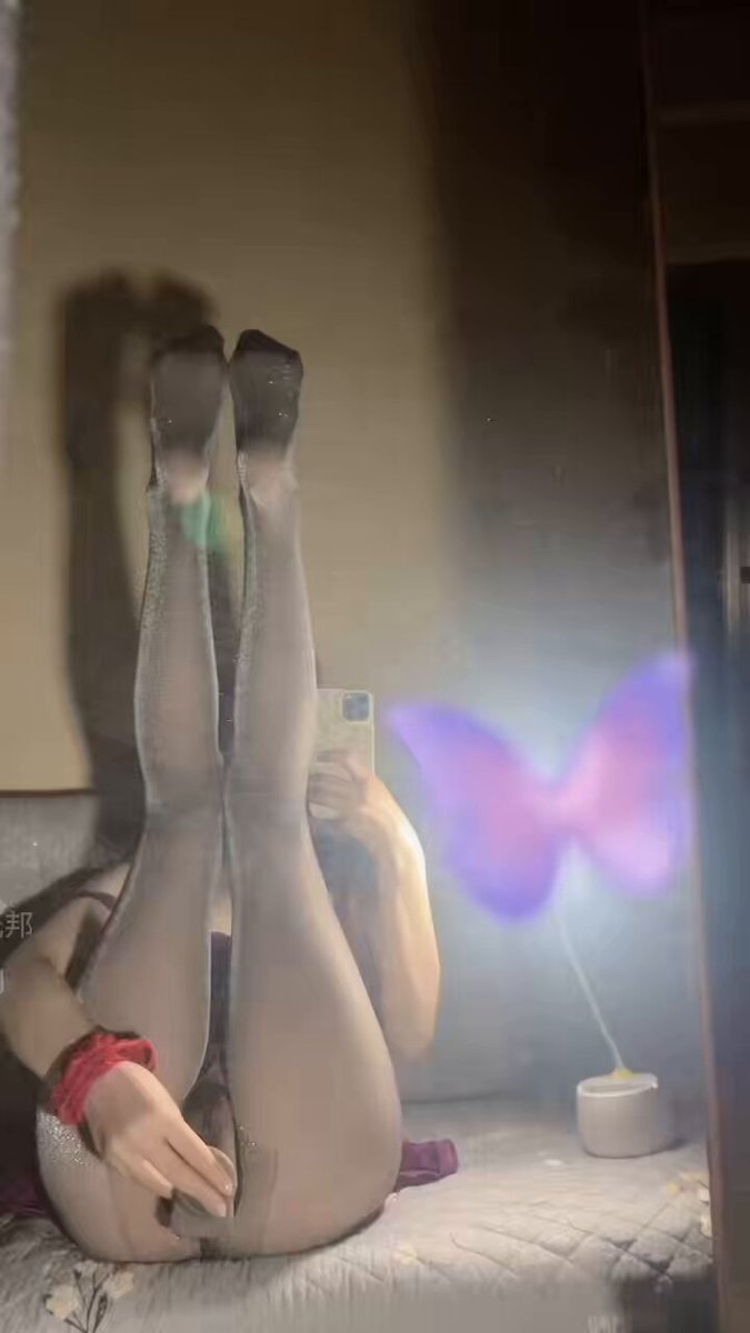 Stockings & Perky Butt Self-Orgasm! Fingers Thrust into Wet Pussy, Squirting Wildly