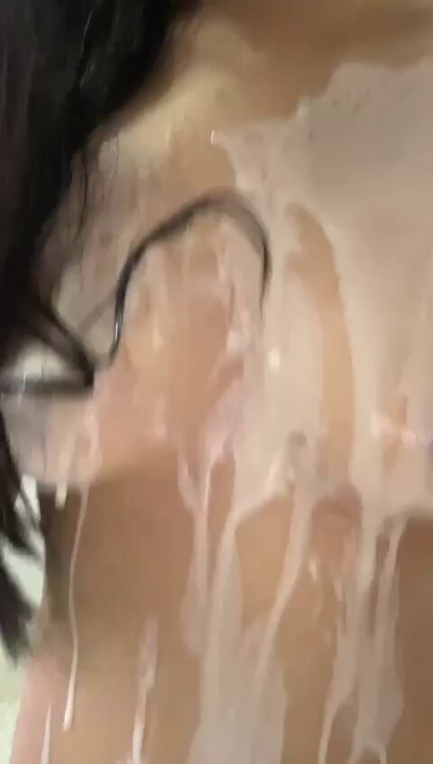 想找个洗澡搭子
