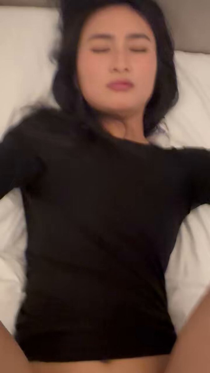 Black‑stocking Beauty Spreads Her Legs on the Bed for Fierce Thrusts! Cock Pounds Her Wet Hole to a Squirting Orgasm