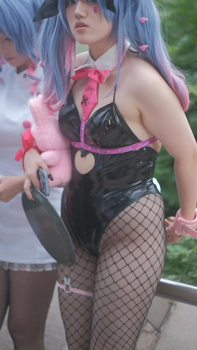 广州萤火虫漫展coser  巨乳肥臀 露奶露屁股蛋   #摄影花絮 #cosplay #撮影会 #漫展 #暴露狂

漫展交流群 ： 