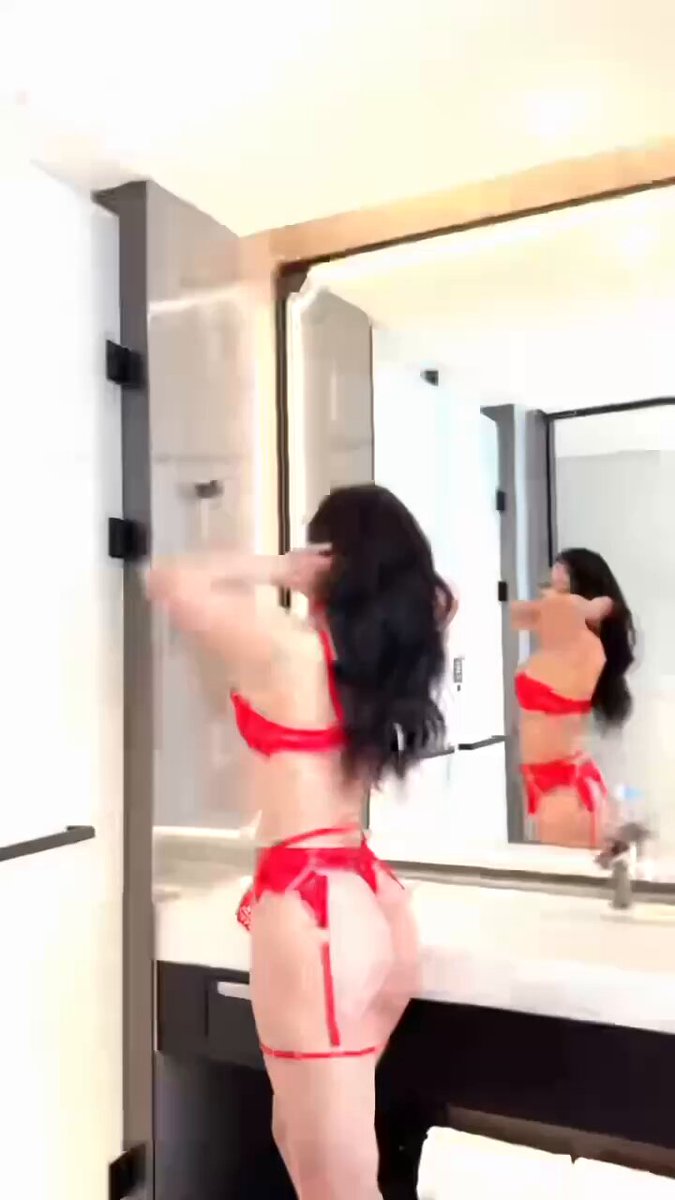 ＃深圳

第一火辣性感骚蜜！172e
💗倒立 一字马 解锁各种体位 瑜伽教练柔韧性绝佳
💗主动 热情 火辣身材 满足各种要求 口活好到💥
💗性感肥臀 诱惑...