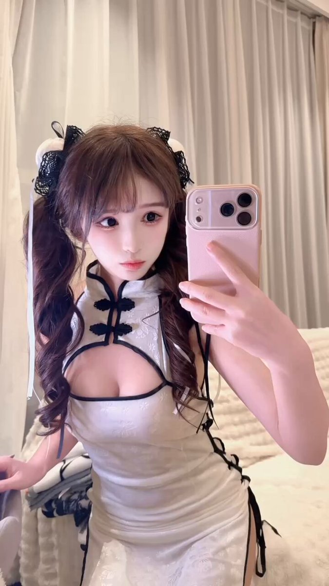 #杭州 
大学生短期兼职 初恋feel 
              真实05年 在读
165身高  88斤  C罩杯 
不抽烟🈚️纹身
性格温柔 不催不事
白🐯 💦多多 下面小夹紧...