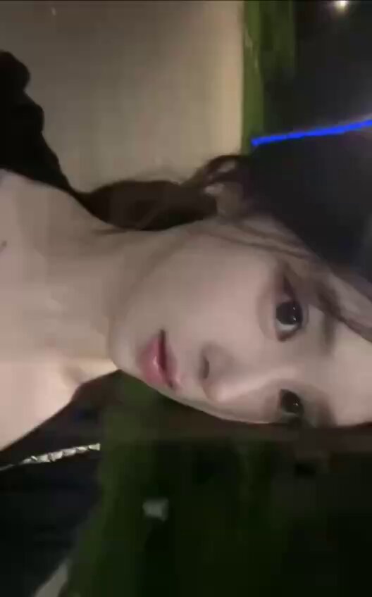 선전 로하스•벤스🌤️애비·5️⃣⬆️ 🔹청순하고 매혹적인 인터넷 셀럽 🦜매우 섹시하고 다재다능한 스타일 🔹진짜, 2001년생, 211대 졸업, 중러 혼혈 🔹...