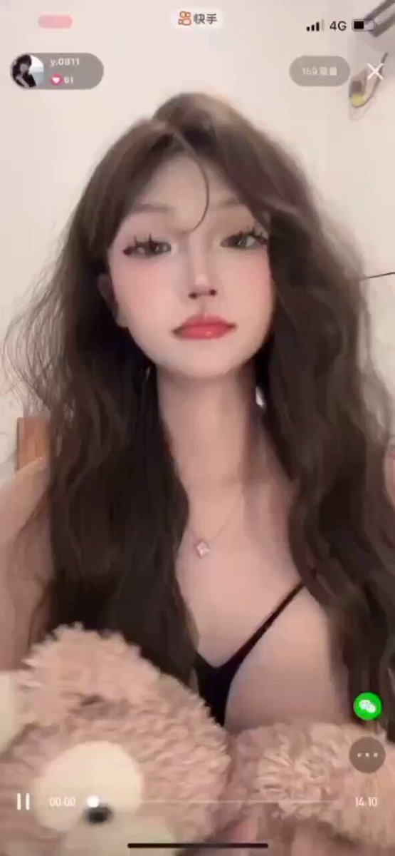 哇，妹子真的好可爱，看多几秒不会亏 