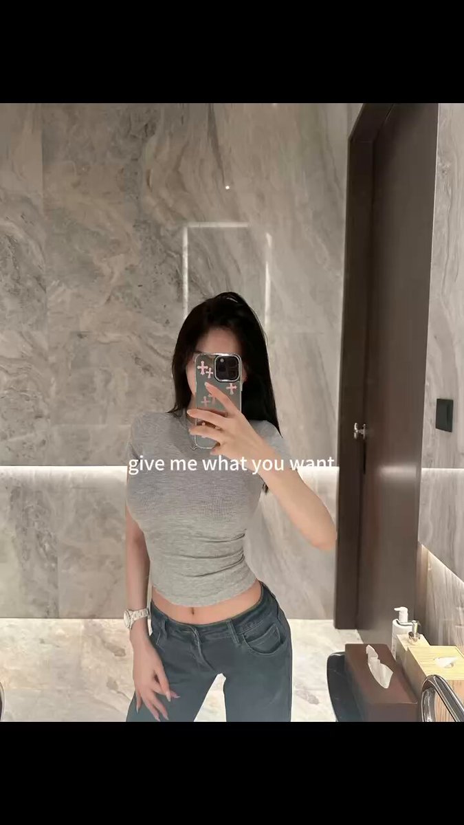 #上海 

北影毕业•短剧演员
有证可验 首次🎬
•    清纯甜美 干净清爽无风尘气 可素颜见
•    02年  167D46kg  初恋感  
•    爱好：高尔夫⛳️

🐧...