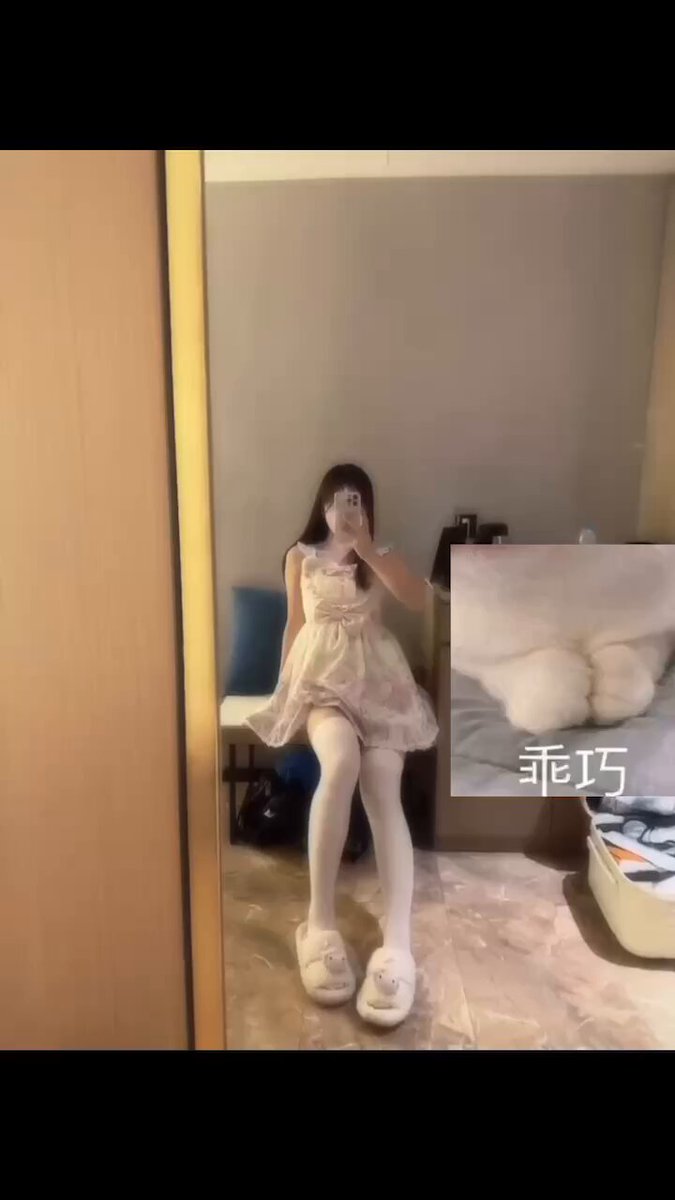 #Shenzhen🦜 Indah, penuh gaya, dan memikat. Lahir tahun 2005, tinggi badan 168 cm, cup E, kulit putih, rutin berolahraga (Pinggang 59 cm,...