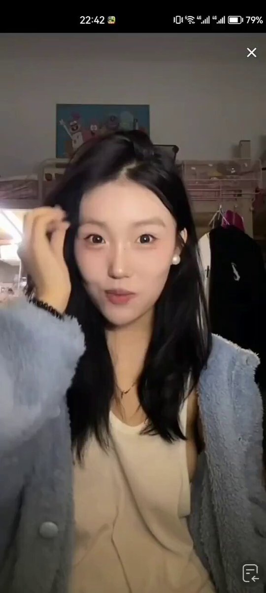 女大奶子就那么黑，被多少嗦过了，该说不说还挺有料 