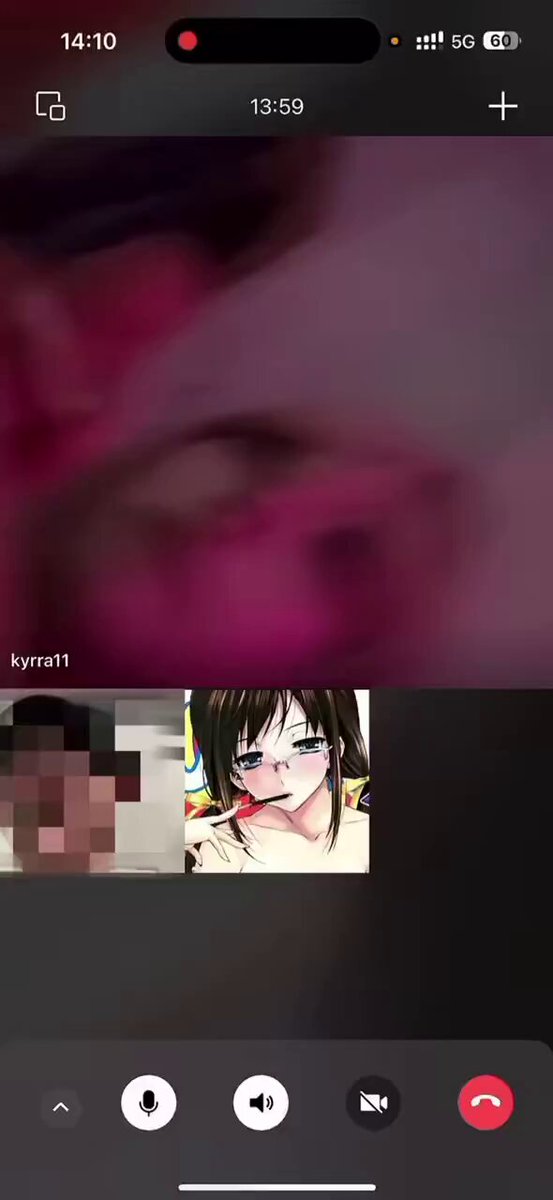 Cosplay黑丝妹子视频通话口交大肉棒 淫叫连连高潮喷水！