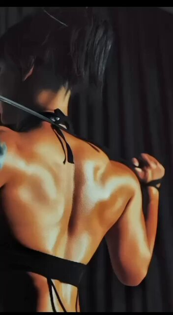 深圳🏠健身🦜
无整容无填充985学历，粤语英语一流健美女子运动员  拳击手  运动博主，体脂率维持在14-18

咨询👇
🐧：550232549
🛰️：mwj1472588
✈️...