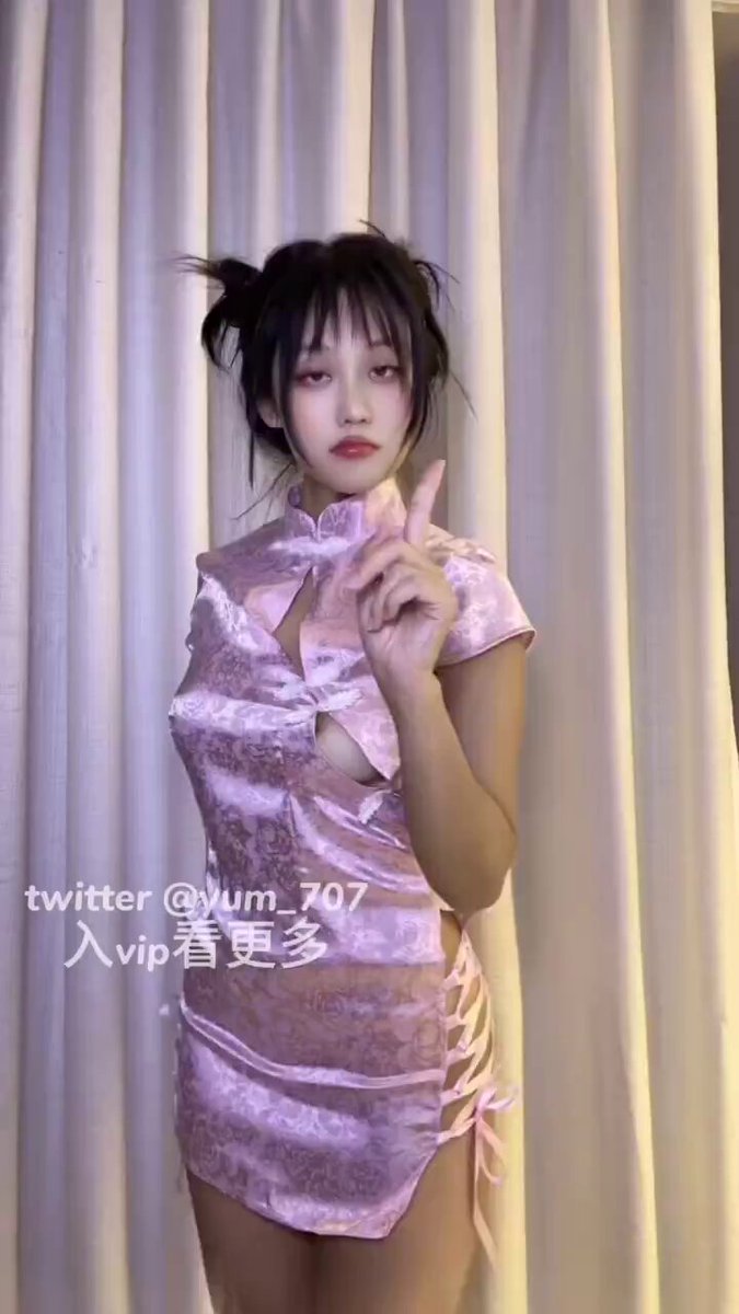 双马尾美女粉色旗袍全裸诱惑 露乳露穴大秀123av.fun