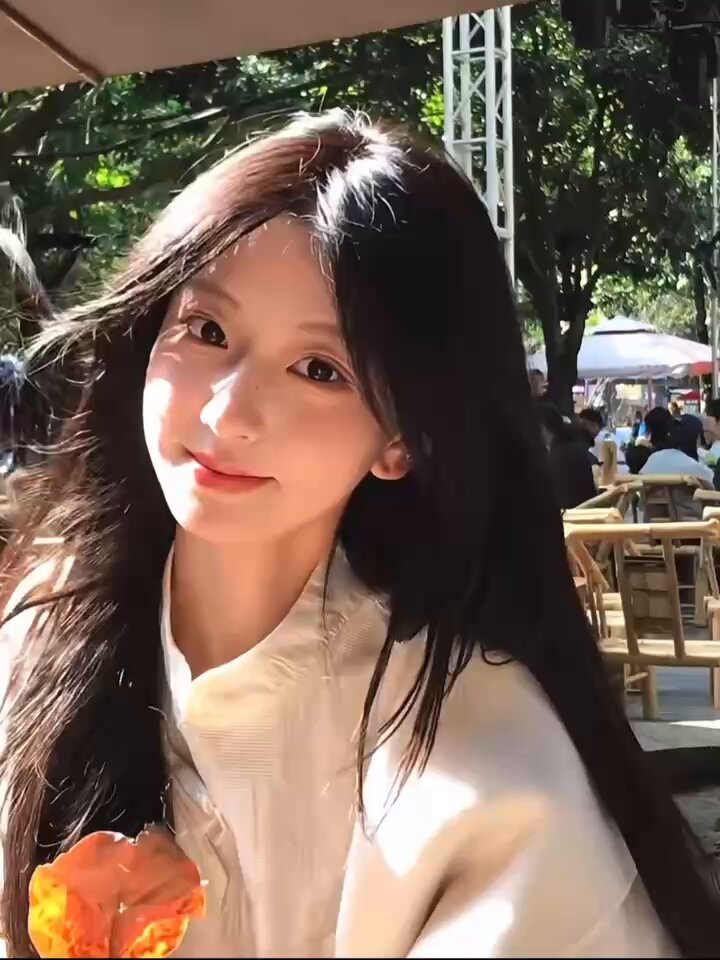 華曼楼（エスコートサービスの一種）🌸（現実の手配）168cm-C-45kg-2006年生まれの学生アルバイトココ、上海科技大学、2006年/168cm/45kg🐻C • 高...