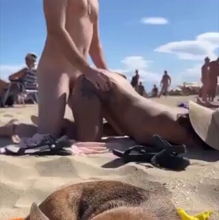 ??????.....?

#nsfw #sex #porn #naked #nudes #hentai #squirt #pussy #goon 