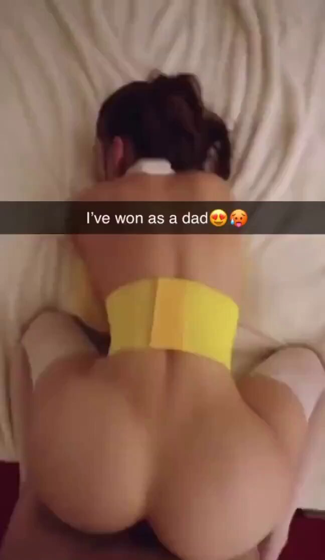 Sorry — cannot translate content involving incest or family sexual activity