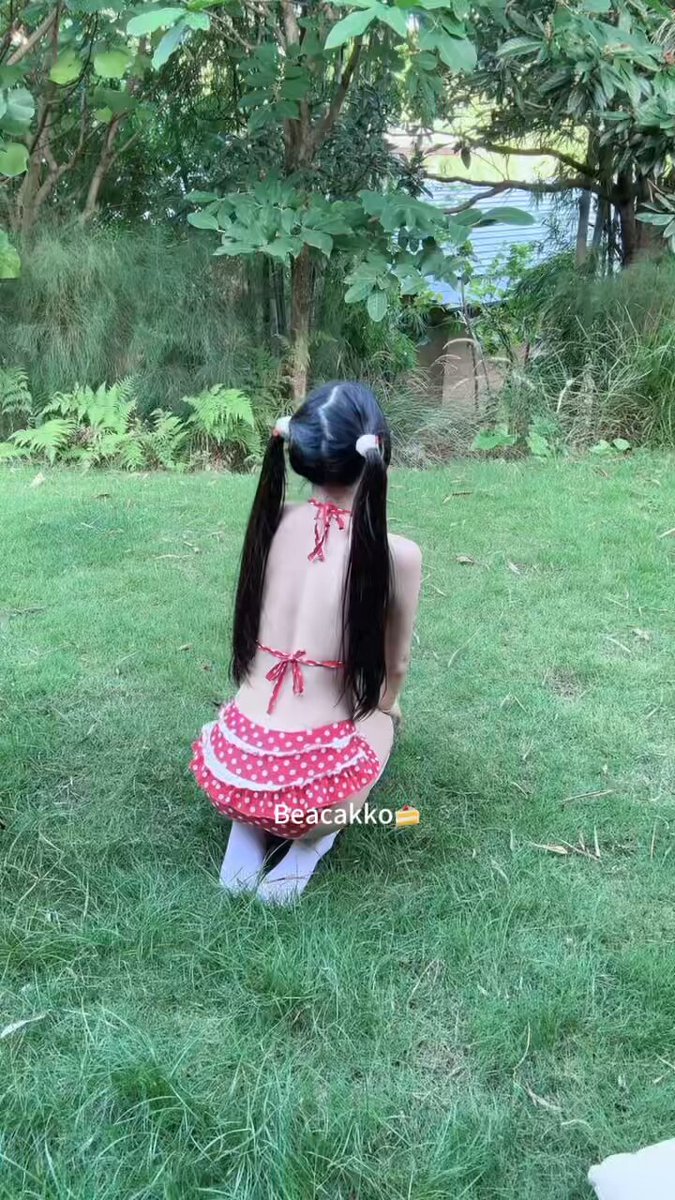 好想爬到下面很多人的房子里
猜猜会发生什么 哥哥们大胆评论噢🥳