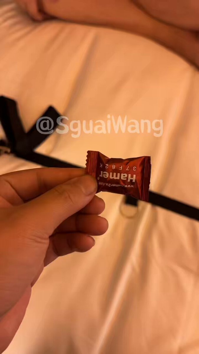 酒店床上SM捆绑调教！巨臀美女脚交大屌狂插蜜穴