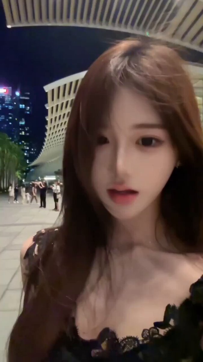 #Shanghai w Pure and innocent, walang plastic surgery, fair-skinned model • Taas: 172cm • Weight: 45kg • Bust: Natural D • Age: 04 Real p...