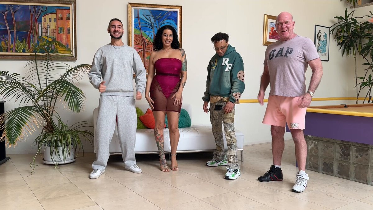 On DP Diva’s set today with stunning MILF Rae West, Milan Ponjevic and Donny Sins for for an amazing DP 🤩👏👏👏😍 