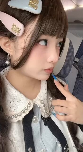 竹心推荐💕【#北京 】
—简介:
年龄:21/166/50  Cos客串,有套装,超完美身材
馒头b(紧又嫩)可御可萝 反差多变 会满足哥哥 情绪价值到位 嘎嘎配...