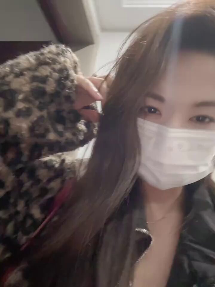 10万左右的比特币到底有多少人被套住了
最近这价钱总是冲锋失败
如果那个价位套住的人很多的话
庄家不会好心给人解套的
反观大A真的是赢麻了 