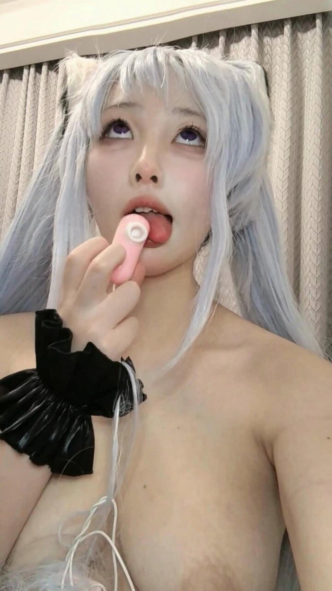 chudai💫

#母狗自慰
#一对一视频
#同城可约 