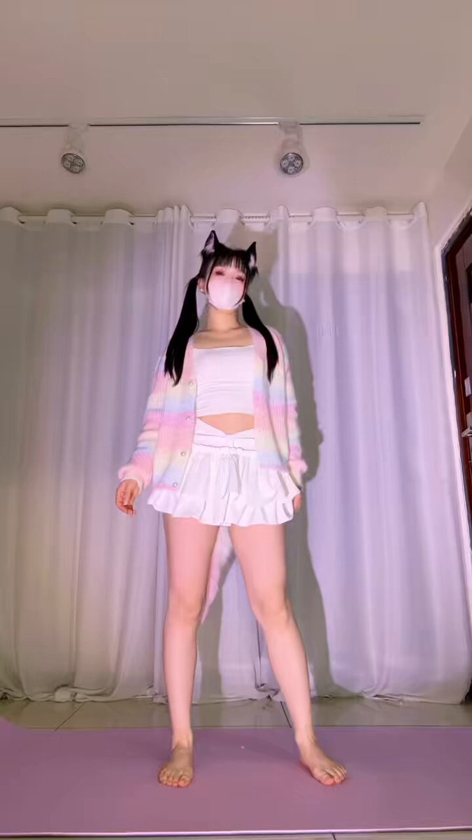 蹦蹦跳跳的小狐狸你喜欢吗？
（短视频群有另外的版本哦）

 