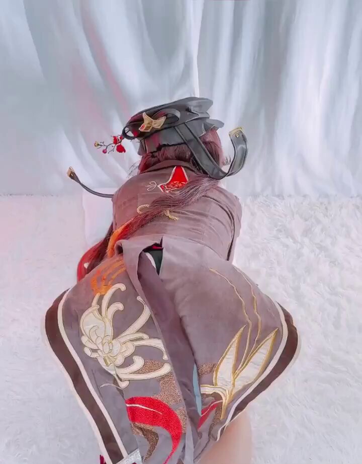 桃花社区优质黄推👉  

12.14日榜—5️⃣
图一 
图二 
图三 
图四 

原创