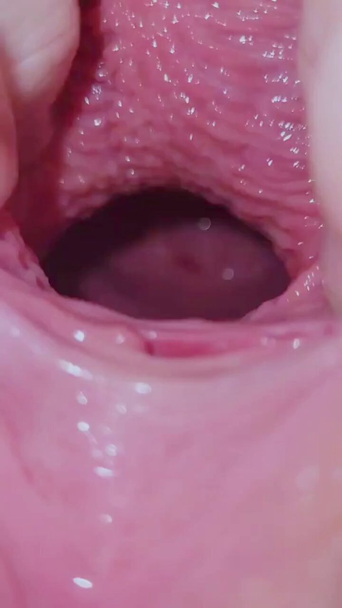 Close-Up: Fingers Spreading a Pink, Wet Pussy! Deep Moist Hole Opens Temptingly