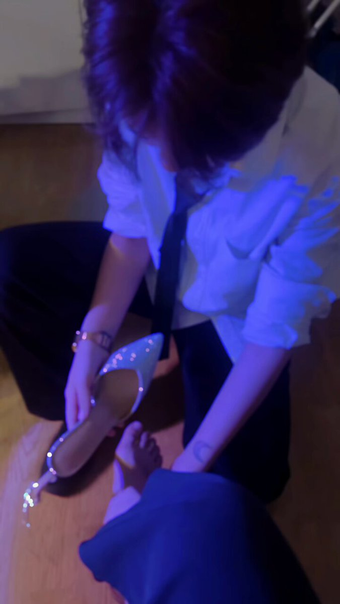 富哥们能不能发一下穷人永远接触不到的场景照片！ 