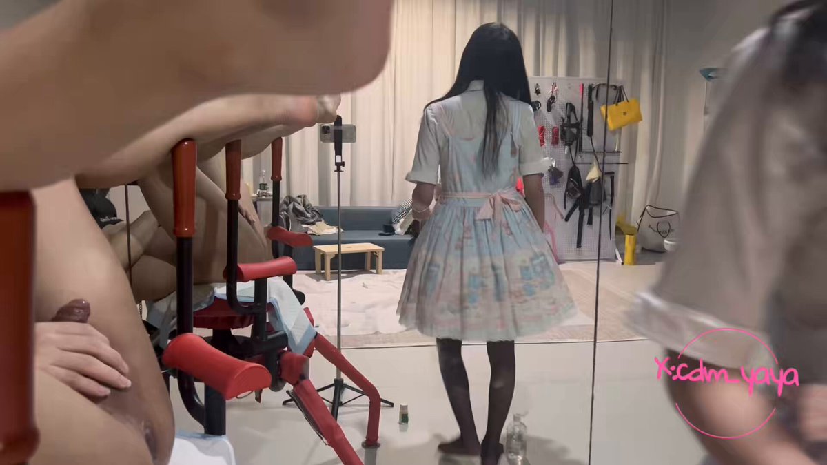 用力顶进我的身体。尖叫！#chudai 