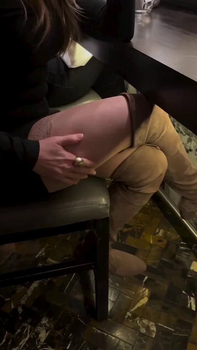 Bar babe spreads her legs, revealing pink inner thighs! Tattooed gorgeous legs overflowing with temptation