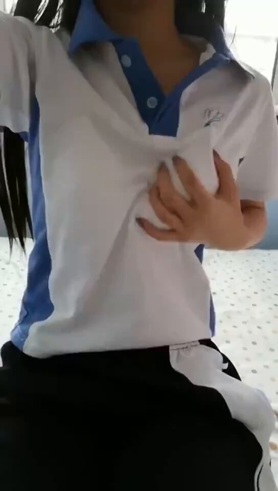 오늘 밤, 당신뿐 아니라 제 것도 발기될 거예요! 아기가 핥아줄 수 있나요? 팔로우, 리트윗, 좋아요를 눌러주세요. 너무 큰 부탁은 아니죠? 동기 ...