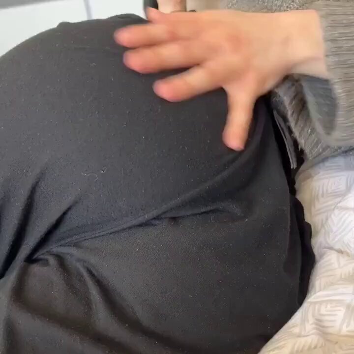 Pregnant Big Butt Perky Ass Self-Masturbation — Pink Pussy, Fingers Thrust Hard, Orgasm & Squirt